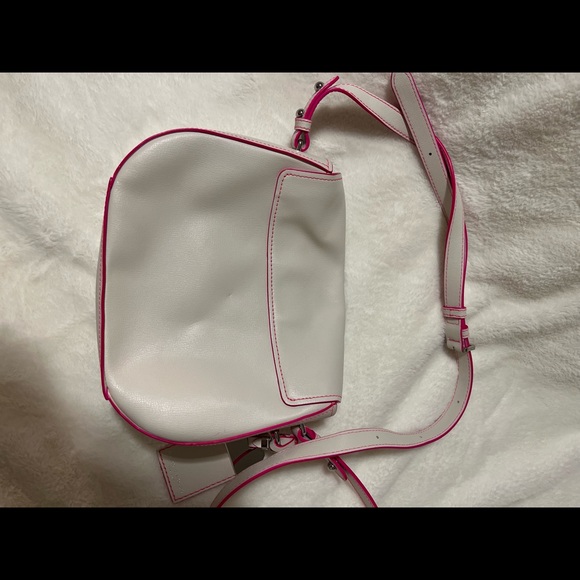 Marc Jacobs crossbody - Picture 2 of 5